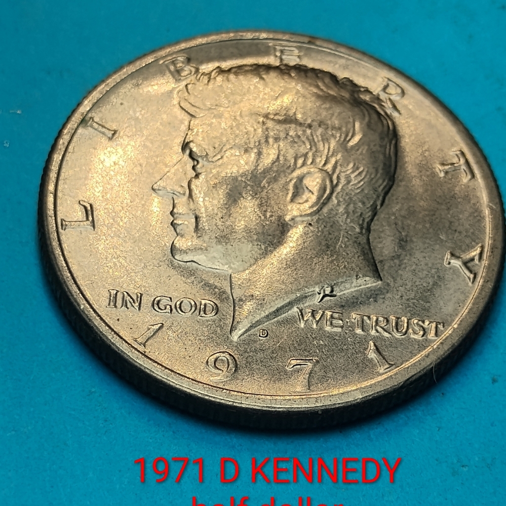 ✅❤️1971 D Kennedy Half Dollar Coin VG CONDITION CLAD VINTAGE Circulated CLAD